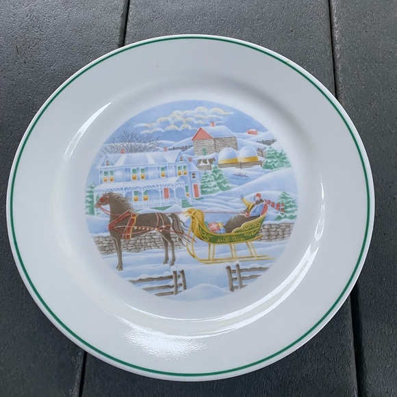 4 Corelle Country Memories 10.25” Dinner Plates - Picture 9 of 9
